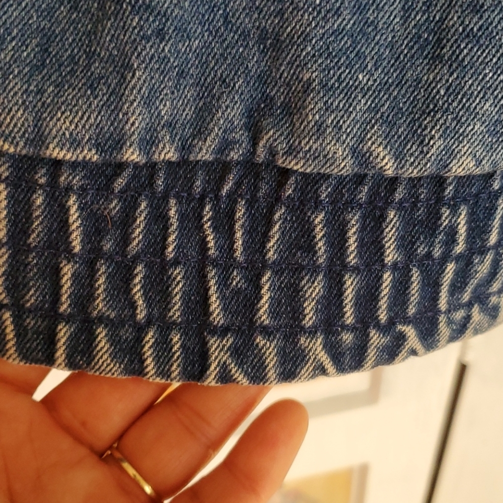 Vintage denim jacket - Picture 7 of 10